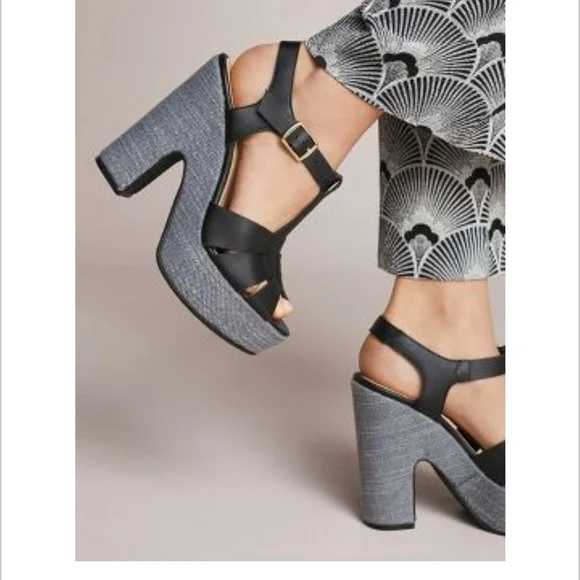 NWOT Anthropologie T-strap Platforms - Picture 12 of 12